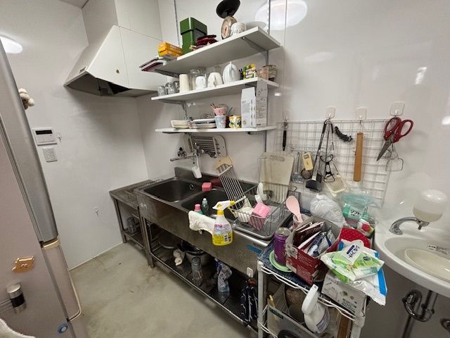 2LDK Corner House Near Kitayama Station in Kyoto Kita Ward - Thumbnail 4