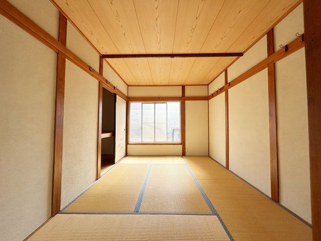 3LDK Detached House for Sale near Abikomae Station, Osaka - Thumbnail 4