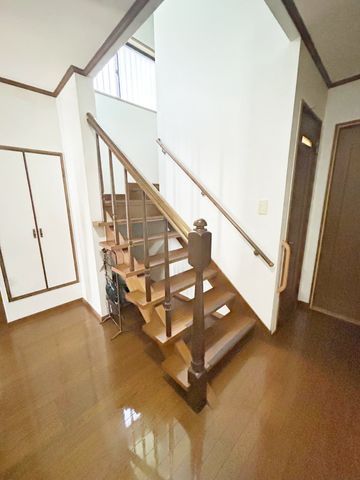 6LDK Detached House for Sale in Osaka Nishinari Ward - Thumbnail 2
