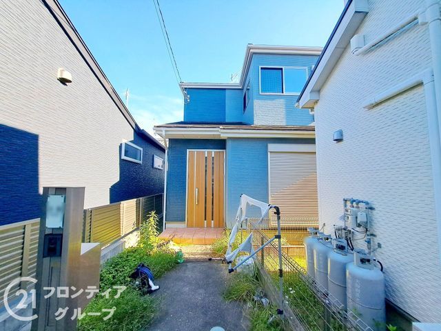 4LDK House for Sale in Ikaruga, Nara - 100 sqm - Thumbnail 3