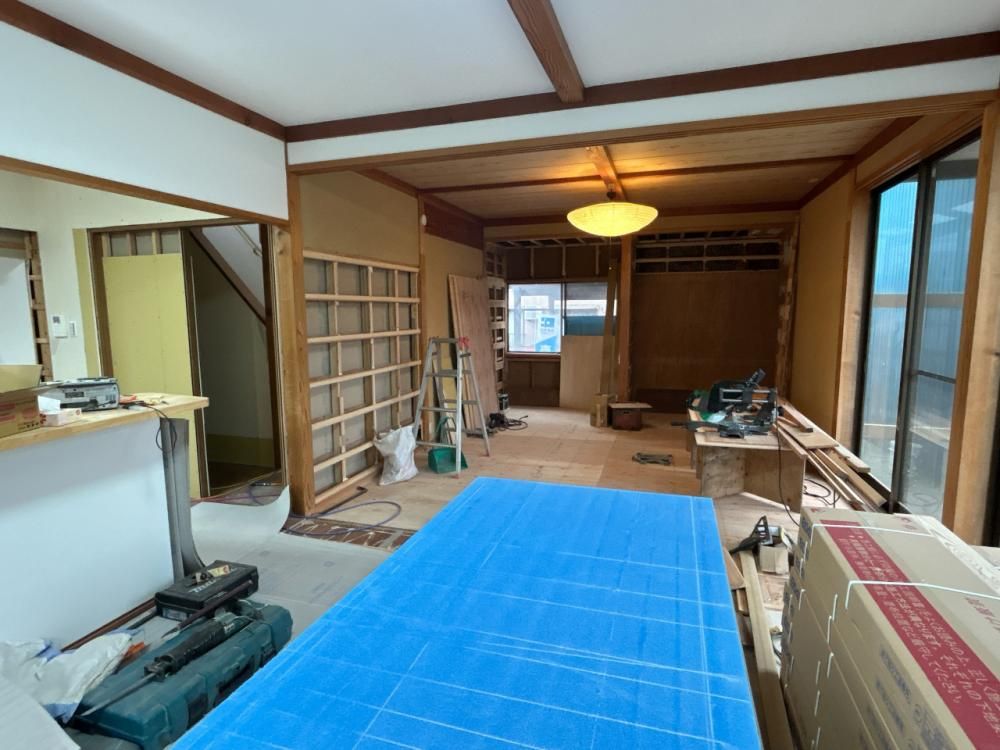 Renovated 4-Bedroom House with 4 Parking Spaces in Echizen Town, Fukui - Thumbnail 2