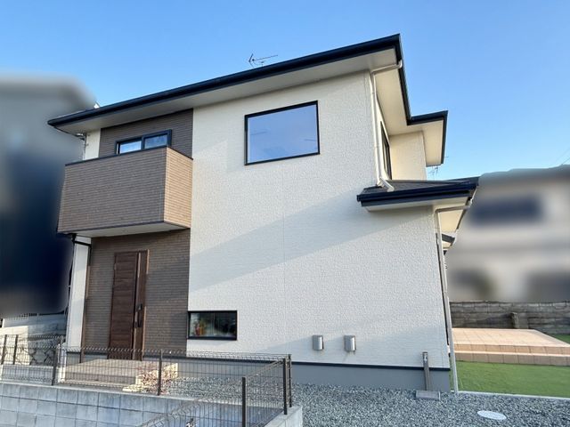 3LDK House for Sale in Kawanishi City, Hyogo - Thumbnail 2