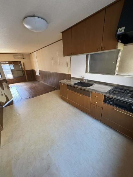 Used 2LDK House for Sale in Ikuno-ku, Osaka - 87.48 sqm - Thumbnail 4