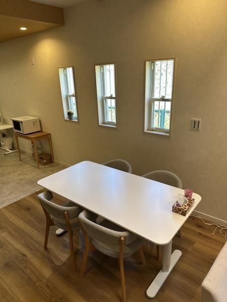 4LDK House with Double-Height Ceiling near Yata Station, Osaka - Thumbnail 4