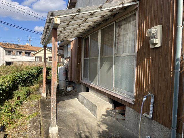4K Resale House in Satsumasendai, Kagoshima - 3.8M Yen - Thumbnail 2
