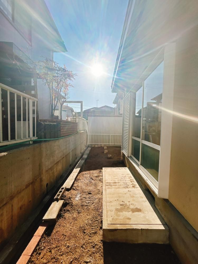 Renovated 4LDK Detached House for Sale in Kobe's Ikawadani - Thumbnail 2