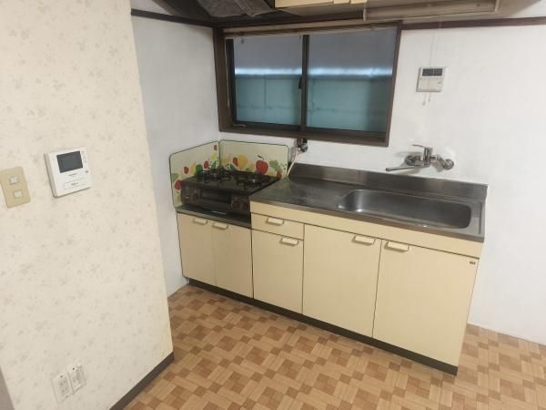 Renovated 3LDK House near Nishikyogoku Station, Kyoto - Thumbnail 4