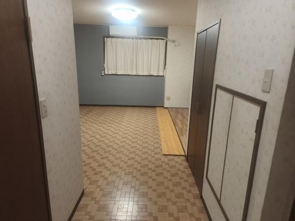 Renovated 3LDK House near Nishikyogoku Station, Kyoto - Thumbnail 3