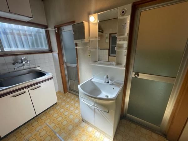 5DK House for Sale in Neyagawa City, Osaka - Near Station - Thumbnail 4