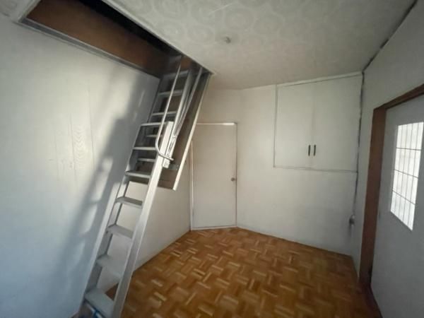 5DK House for Sale in Neyagawa City, Osaka - Near Station - Thumbnail 2
