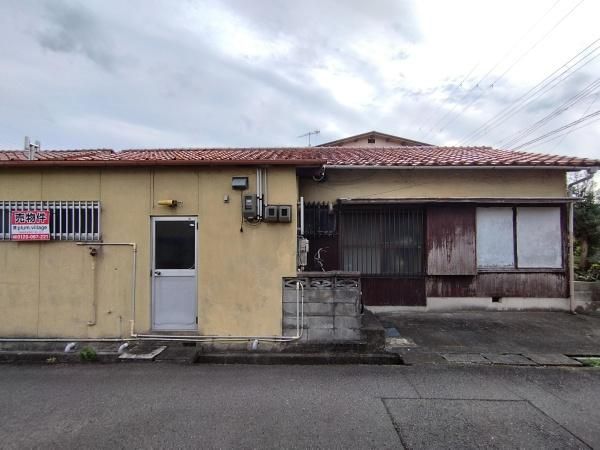 6DK House in Wakayama City for Sale Near Kii-Ogura Station - Thumbnail 2