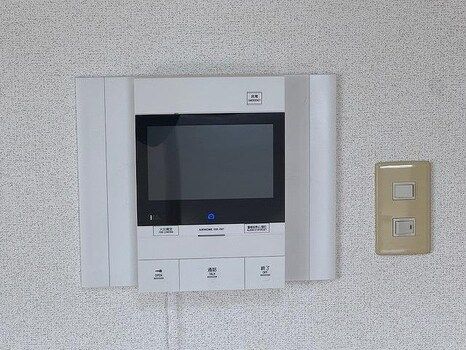 2K Apartment for Rent in Hakata-ku, Fukuoka - 35.1m² - Thumbnail 2
