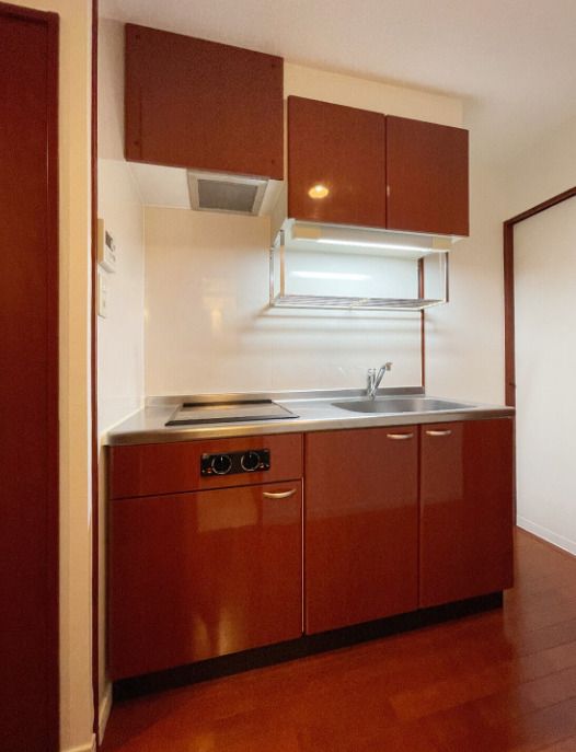 1K Apartment for Rent in Chuo-ku, Fukuoka - 29.44m² - Thumbnail 3