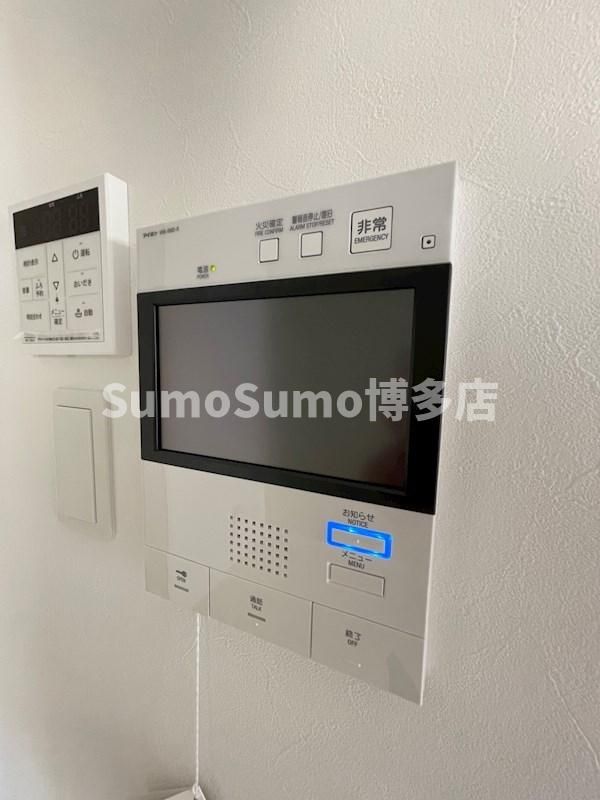 1LDK Apartment for Rent in Hakata Ward, Fukuoka City - Thumbnail 3