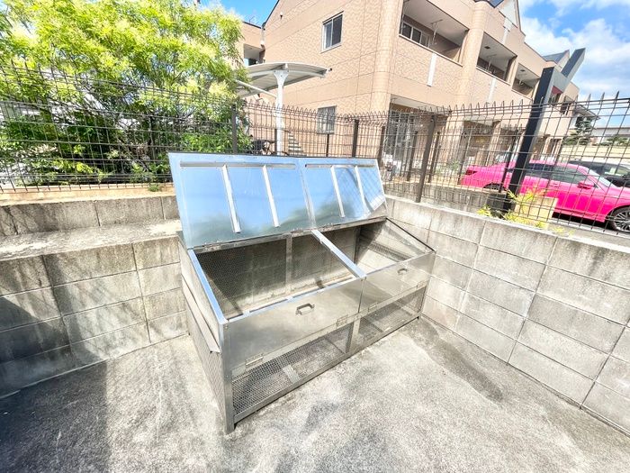 1LDK Apartment for Rent in Yahatanishi Ward, Kitakyushu - Thumbnail 3