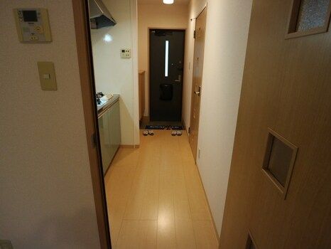1K Apartment for Rent in Hirakata, Osaka - 26.93m², 2nd Floor - Thumbnail 3