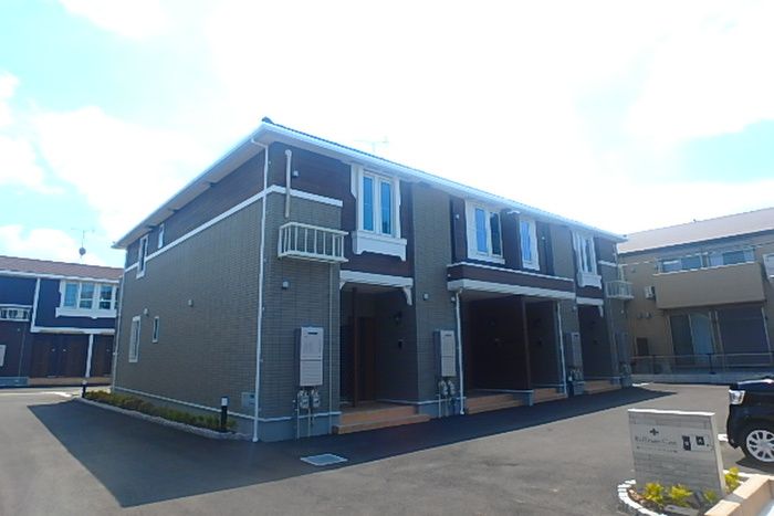 1R Apartment for Rent in Yahatanishi-ku, Kitakyushu - Thumbnail 2