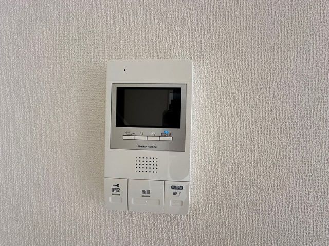 1LDK Apartment for Rent in Fukuoka City Minami-ku 37.98m² - Thumbnail 2
