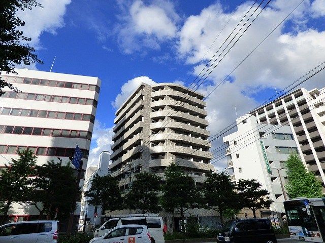 1K Apartment in Tenjin, Fukuoka City - 21 sqm, 8th Floor - Thumbnail 2