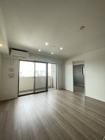 New 3LDK Apartment for Rent in Hakata-ku, Fukuoka - Thumbnail 4