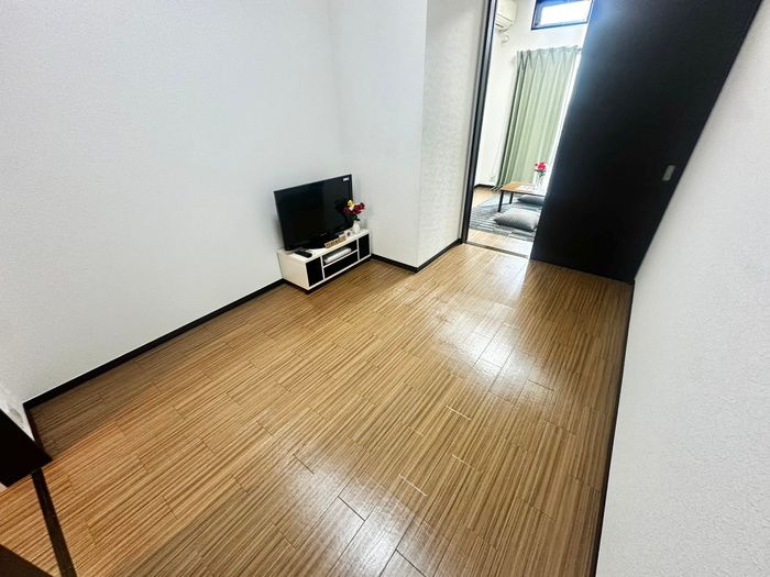 2K Apartment in Akasaka, Kitakyushu – 24.84m² - Thumbnail 4