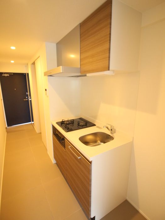 2K Apartment for Rent in Chuo-ku, Fukuoka City, 34.99m² - Thumbnail 3