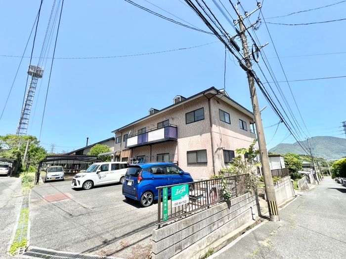2LDK Apartment for Rent in Kokura Minami-ku, Kitakyushu - Thumbnail 2