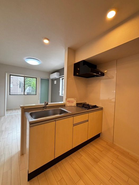New 2LDK Apartment for Rent in Moji, Kitakyushu, Fukuoka - Thumbnail 3