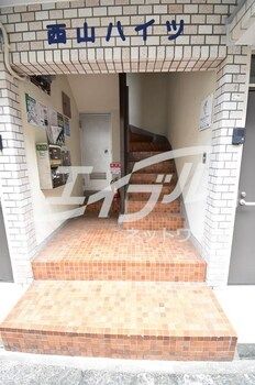 1DK Apartment for Rent in Joto Ward, Osaka - 30m² - Thumbnail 2