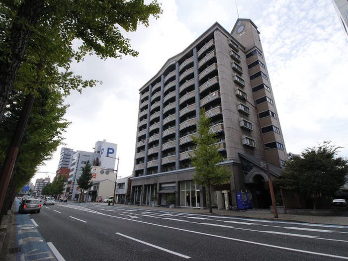 1K Apartment for Rent in Kokurakita Ward, Kitakyushu - 23.8m² - Thumbnail 2
