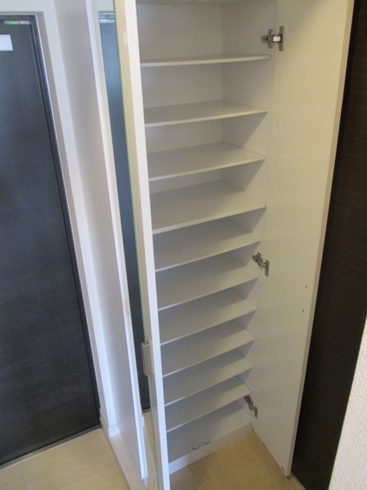 1LDK Apartment for Rent in Chuo-ku, Fukuoka City - Thumbnail 4