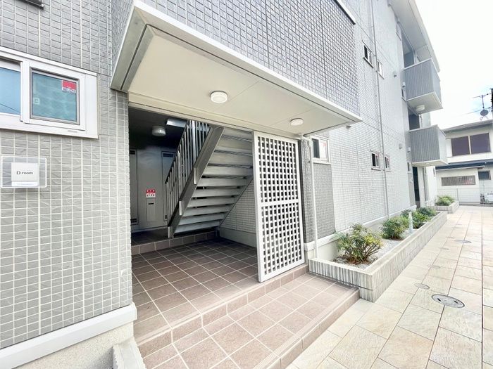 1LDK Apartment for Rent in Yahatanishi, Kitakyushu - Thumbnail 3