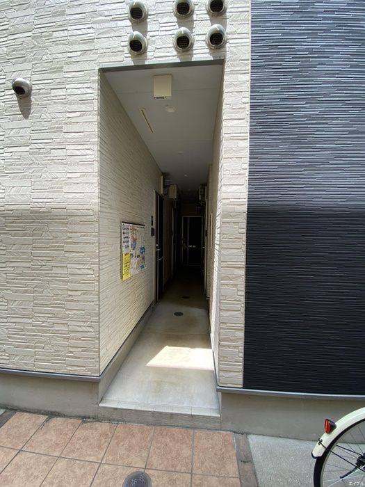1K Apartment for Rent in Higashi Ward, Fukuoka City - Thumbnail 4