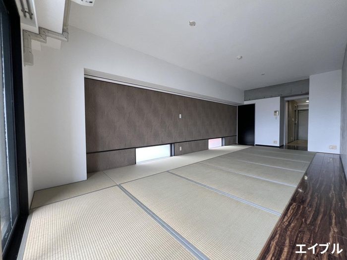 1K Apartment Near Muromi Station in Fukuoka City - Thumbnail 2