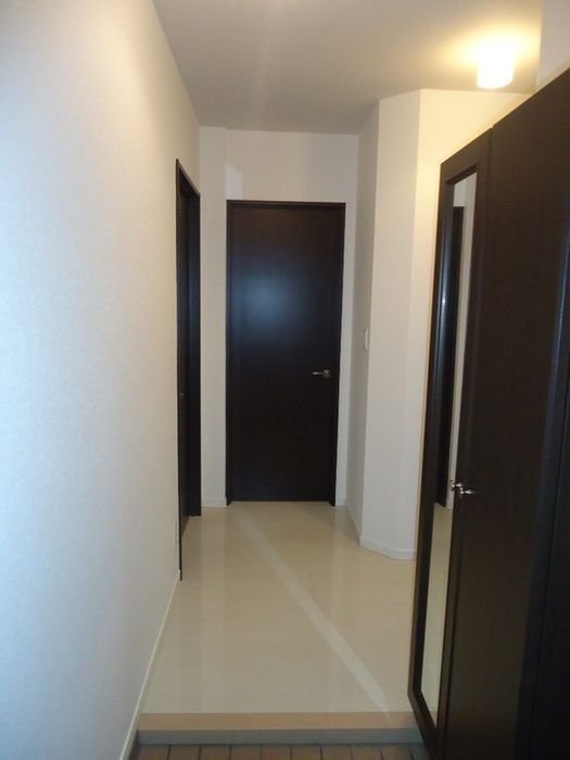 2LDK Apartment for Rent in Yahatanishi Ward, Kitakyushu Near Orio Station - Thumbnail 3
