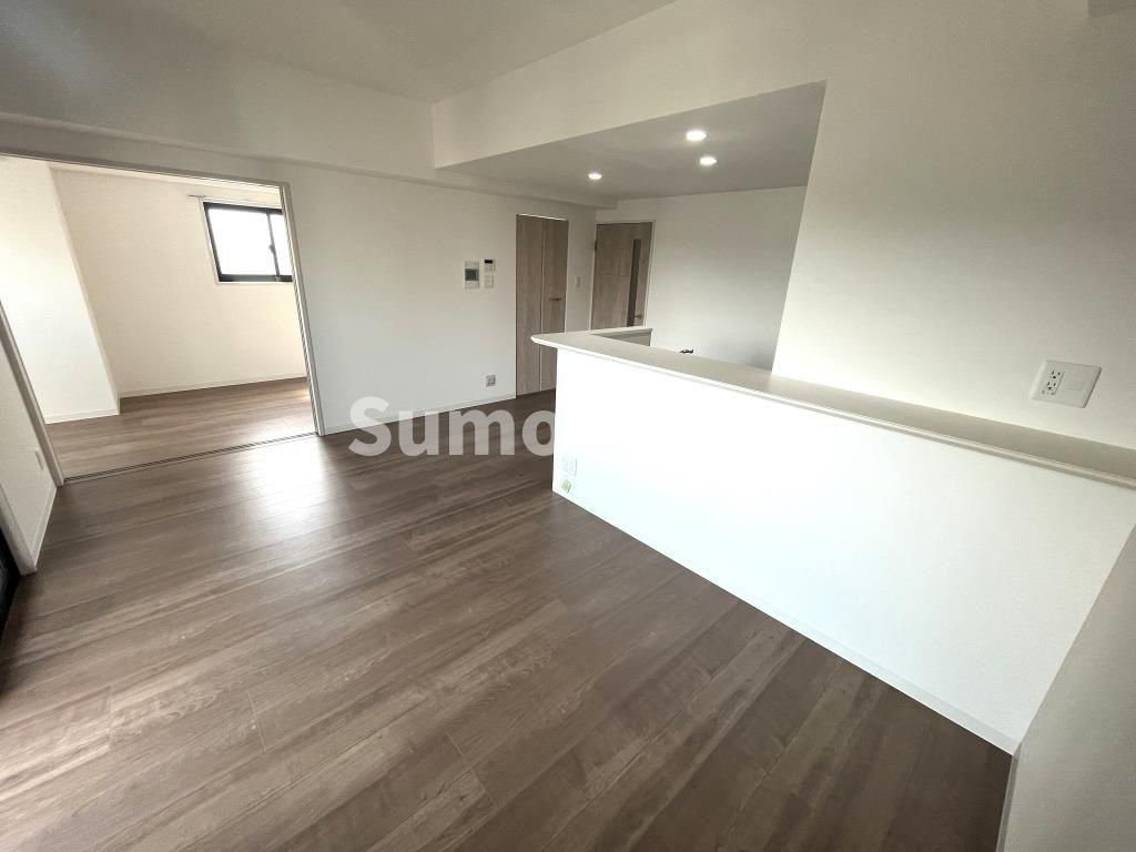 2LDK Apartment for Rent in Sawara Ward, Fukuoka City - Thumbnail 4