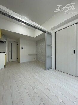 1DK Apartment for Rent in Tenma, Kita-ku, Osaka - 27.23m² - Thumbnail 3