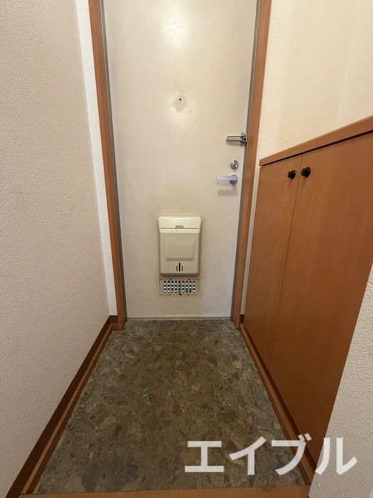 2LDK Apartment for Rent in Tobata, Kitakyushu - Thumbnail 2