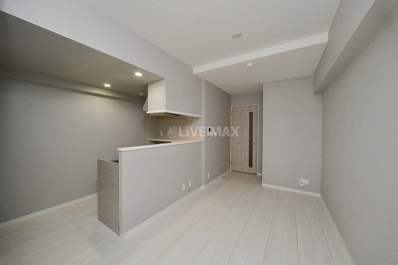 1LDK Apartment for Rent in Hakata Ward, Fukuoka - Thumbnail 3