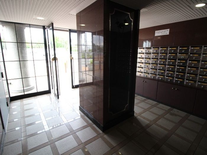1K Apartment for Rent in Tobata, Kitakyushu - 23.8 sqm - Thumbnail 2
