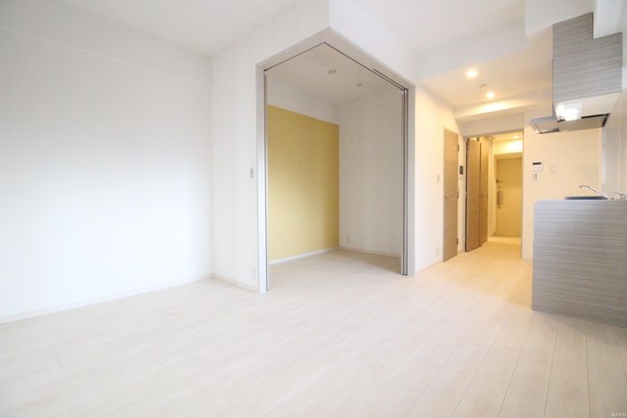 1LDK Apartment for Rent in Hakata-ku, Fukuoka City - Thumbnail 4