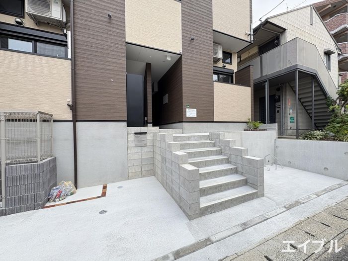 1K Apartment for Rent in Jonan Ward, Fukuoka City - Thumbnail 2