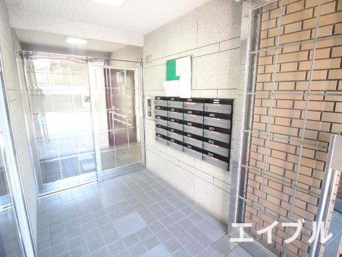 1K Apartment for Rent in Jonan Ward, Fukuoka City - Thumbnail 2