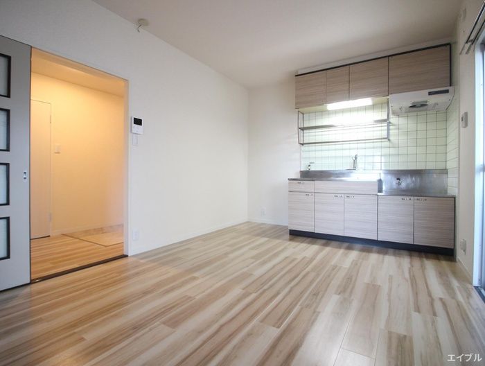 2LDK Apartment for Rent in Hakata-ku, Fukuoka City - Thumbnail 3