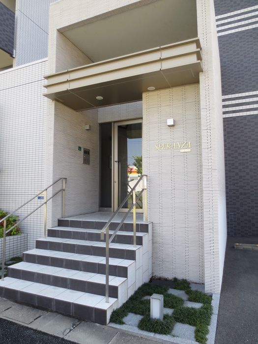 1K Apartment for Rent in Fukuoka City's Nishi Ward Near Kyushu University Gakken-Toshi Station - Thumbnail 3