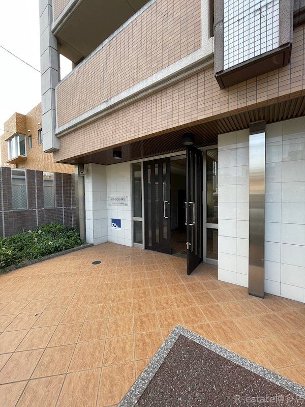 1K Apartment for Rent Near Yoshizuka Station, Hakata-ku, Fukuoka - Thumbnail 4