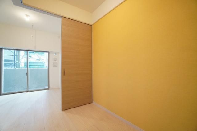1LDK Apartment for Rent in Hakata, Fukuoka - Thumbnail 4