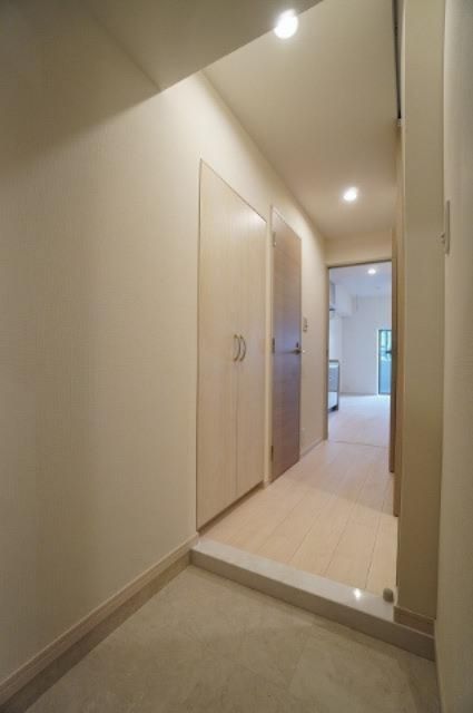 1LDK Apartment for Rent in Hakata, Fukuoka - Thumbnail 3