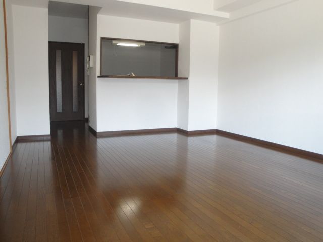 3LDK Apartment for Rent in Nishi-ku, Fukuoka City - Thumbnail 3