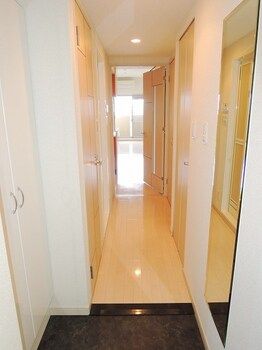1K Apartment for Rent in Chuo Ward, Osaka - 30.45 sqm - Thumbnail 4